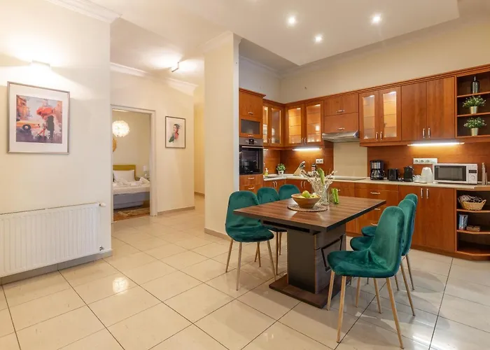 Appartement Gde Karoly Apartmant