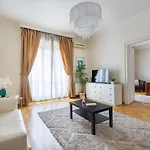 Gde Karoly Apartmant Lägenhet Budapest