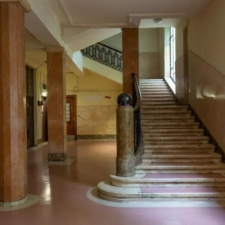Gde Karoly Apartmant Lägenhet Budapest